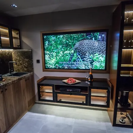 Marconio Wellness Private Pool & - Center Lägenhet